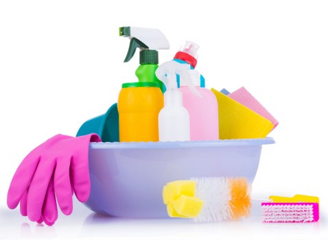 Deep cleaning tasks for kitchen and bathroom in Lewisham home